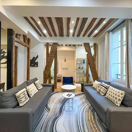 Apartment 67 - Amazing Parisian Flat