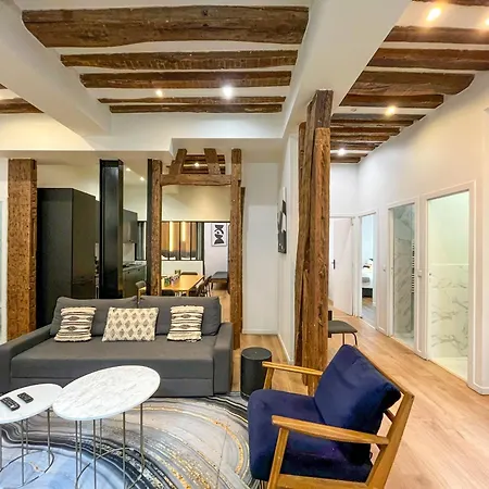 67 - Amazing Parisian Flat Apartment