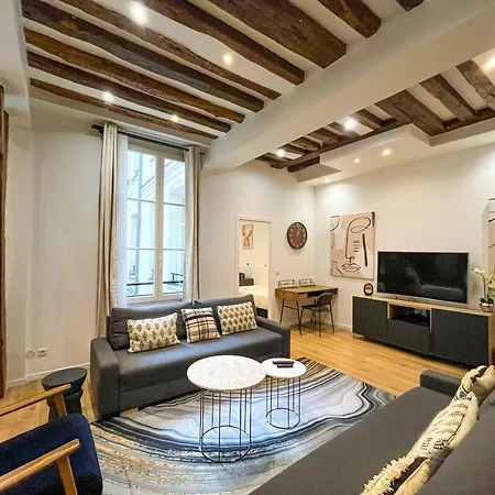 67 - Amazing Parisian Flat Apartment
