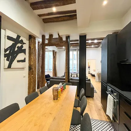 Apartment 67 - Amazing Parisian Flat Paris